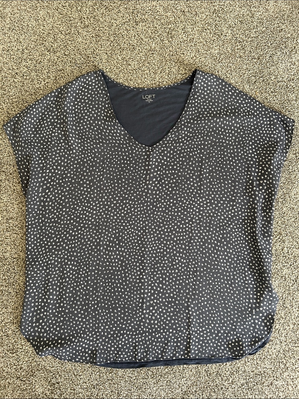 LOFT Navy White Dot V-Neck Dolman Sleeve Blouse